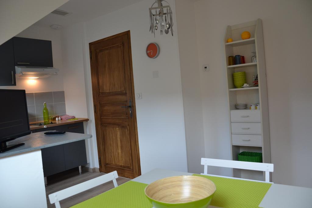 Mere Elvira Lourdes Room photo