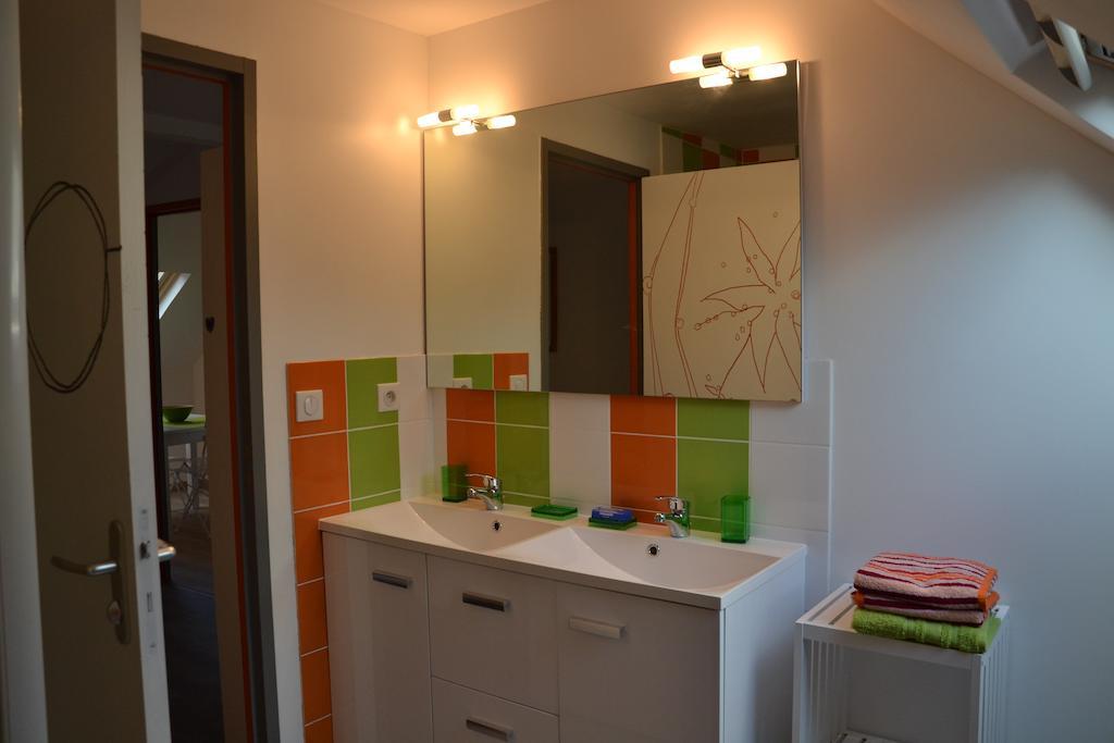 Mere Elvira Lourdes Room photo
